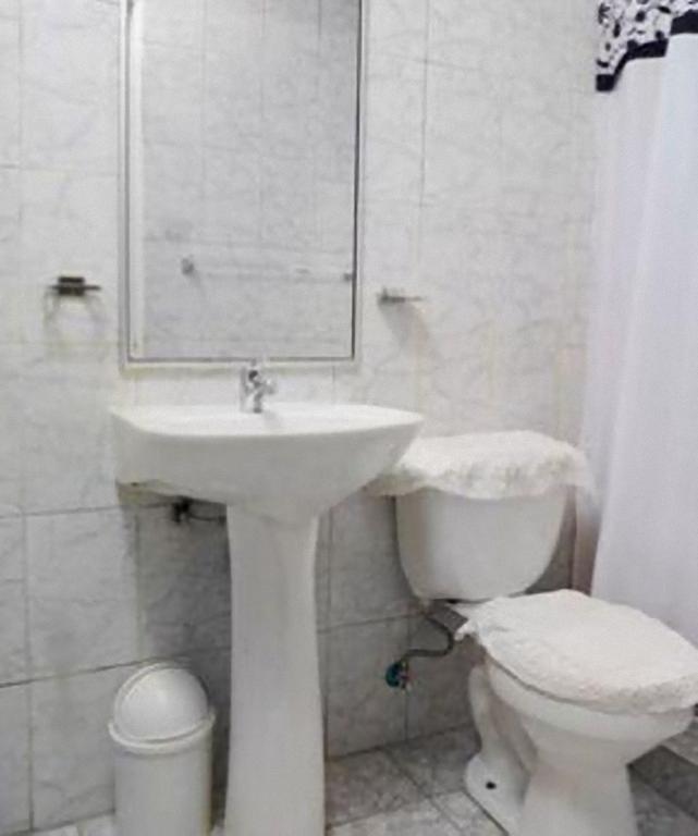 Hotel Almenas Santiago de Chile Zimmer foto